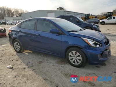 Czwarte zdjęcie samochodu z boku: 2017 HYUNDAI ACCENT SE VIN:KMHCT4AEXHU186233 - miniatura