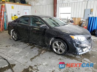Czwarte zdjęcie samochodu z boku: 2012 TOYOTA CAMRY BASE VIN:4T1BF1FKXCU170106 - miniatura