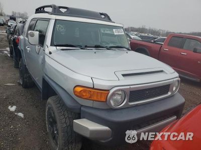 Zdjęcie 16 z 45 samochodu: 2007 TOYOTA FJ CRUISER VIN:JTEBU11FX70011700 - miniatura