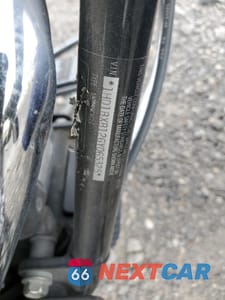 Zdjęcie 10 z 10 samochodu: 2006 HARLEY-DAVIDSON FLSTFI VIN:1HD1BXB126Y065325 - miniatura