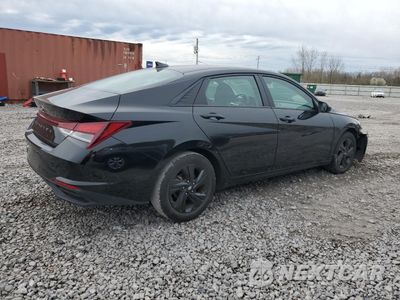 Trzecie zdjęcie samochodu z tyłu: 2021 HYUNDAI ELANTRA SEL VIN:5NPLM4AG8MH027914 - miniatura