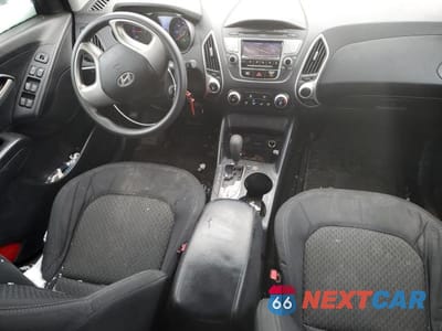 Zdjęcie 8 z 12 samochodu: 2012 HYUNDAI TUCSON GL VIN:KM8JT3AB2CU496229 - miniatura