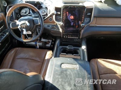 Zdjęcie 8 z 13 samochodu: 2019 RAM 2500 LONGHORN VIN:3C6UR5PL8KG517041 - miniatura