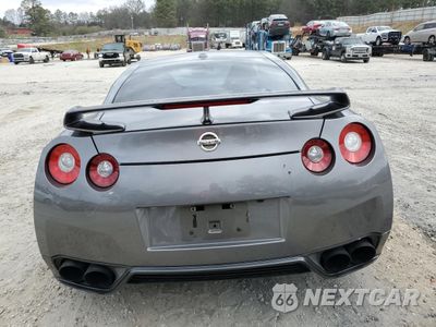 Zdjęcie 6 z 14 samochodu: 2012 NISSAN GT-R BASE VIN:JN1AR5EF3CM250031 - miniatura