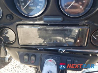 Zdjęcie 9 z 10 samochodu: 2002 HARLEY-DAVIDSON FLHTCUI VIN:1HD1FCW192Y661534 - miniatura