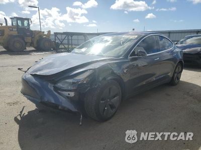 2018 TESLA MODEL 3 5YJ3E1EA4JF021474 - główne zdjęcie licytacji z USA - miniatura