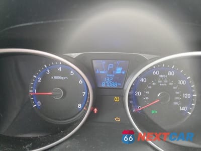 Zdjęcie 9 z 12 samochodu: 2012 HYUNDAI TUCSON GL VIN:KM8JT3AB2CU496229 - miniatura