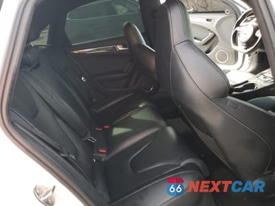 Zdjęcie 10 z 12 samochodu: 2015 AUDI S4 PREMIUM PLUS VIN:WAUBGAFL1FA060817 - miniatura
