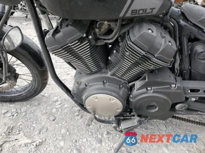 Zdjęcie 7 z 10 samochodu: 2017 YAMAHA XVS950 CU VIN:JYAVN05E1HA013093 - miniatura
