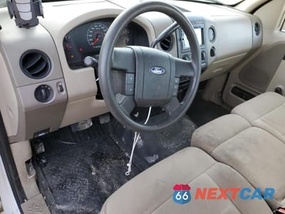 Zdjęcie 8 z 12 samochodu: 2006 FORD F150 VIN:1FTRF12206NB20127 - miniatura