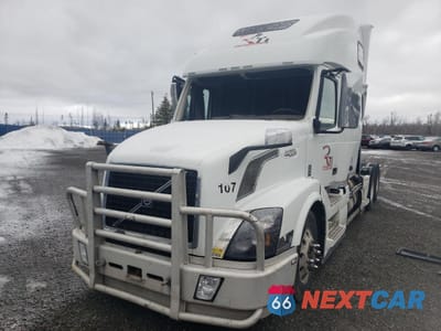 Drugie zdjęcie samochodu z przodu: 2017 VOLVO VN VNL VIN:4V4NC9EH5HN951281 - miniatura