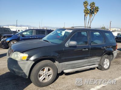 2005 FORD ESCAPE XLS 1FMYU02Z15KE23261 - główne zdjęcie licytacji z USA - miniatura
