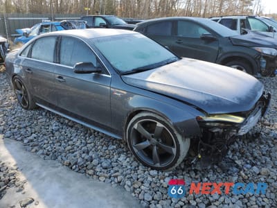 Czwarte zdjęcie samochodu z boku: 2014 AUDI S4 PREMIUM PLUS VIN:WAUDGAFLXEA050004 - miniatura