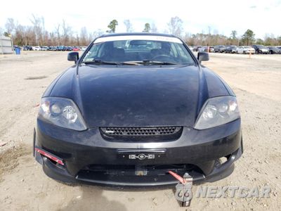 Piąte zdjęcie samochodu w środku: 2005 HYUNDAI TIBURON GT VIN:KMHHN65F95U181518 - miniatura
