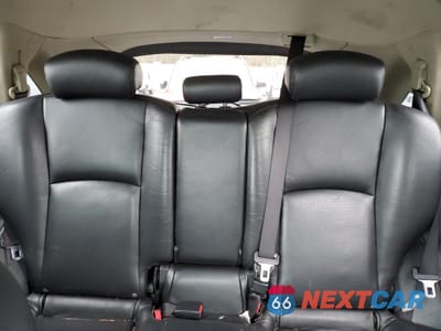 Zdjęcie 10 z 13 samochodu: 2005 INFINITI FX35 VIN:JNRAS08W55X204881 - miniatura