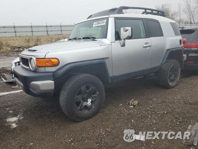 Drugie zdjęcie samochodu z przodu: 2007 TOYOTA FJ CRUISER VIN:JTEBU11FX70011700 - miniatura