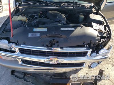 Zdjęcie 11 z 12 samochodu: 2001 CHEVROLET SUBURBAN C1500 VIN:3GNEC16T51G110423 - miniatura