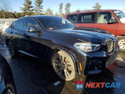 Czwarte zdjęcie samochodu z boku: 2021 BMW X4 XDRIVEM40I VIN:5UX2V5C02M9H82906 - miniatura