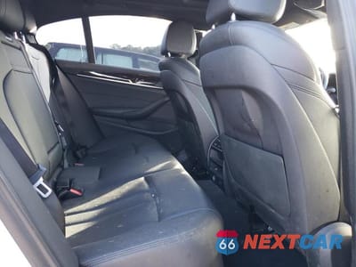 Zdjęcie 10 z 13 samochodu: 2018 BMW 530E VIN:WBAJA9C58JB252627 - miniatura
