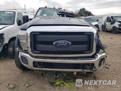 Piąte zdjęcie samochodu w środku: 2014 FORD F550 SUPER DUTY VIN:1FDUF5HT5EEB15792 - miniatura