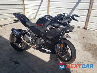 2019 KAWASAKI EX400 JKAEXKH16KDA33412 - główne zdjęcie licytacji z USA - miniatura