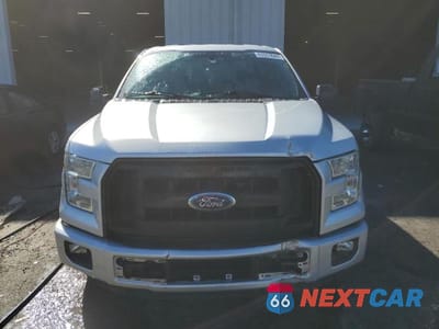 Piąte zdjęcie samochodu w środku: 2016 FORD F150 SUPERCREW VIN:1FTEW1CP3GFB64515 - miniatura