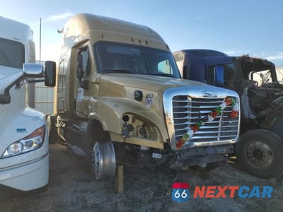 2018 FREIGLINER CASCADIA 125 3AKJGLDR3JSHV1409 - główne zdjęcie licytacji z USA - miniatura