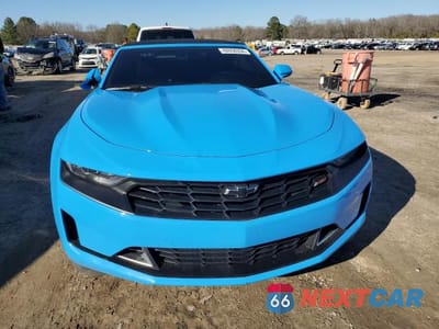 Piąte zdjęcie samochodu w środku: 2022 CHEVROLET CAMARO LS VIN:1G1FB3DX1N0104767 - miniatura