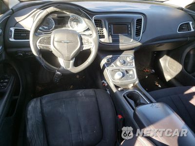 Zdjęcie 8 z 14 samochodu: 2015 CHRYSLER 200 LIMITED VIN:1C3CCCAB5FN558366 - miniatura