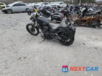 Trzecie zdjęcie samochodu z tyłu: 2017 YAMAHA XVS950 CU VIN:JYAVN05E1HA013093 - miniatura