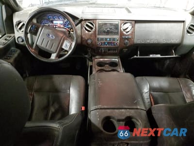 Zdjęcie 8 z 12 samochodu: 2012 FORD F250 SUPER DUTY VIN:1FT7W2B6XCEC38892 - miniatura