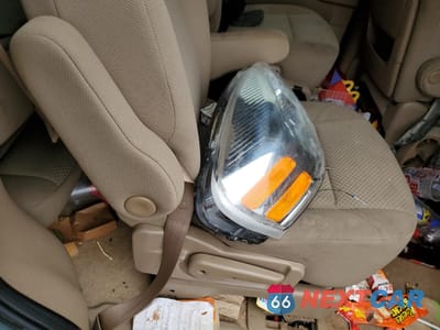 Zdjęcie 13 z 14 samochodu: 2005 PONTIAC MONTANA SV6 VIN:1GMDV33L75D237266 - miniatura