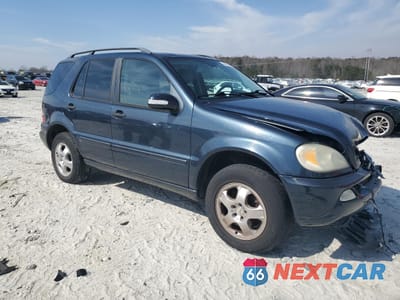 Czwarte zdjęcie samochodu z boku: 2003 MERCEDES-BENZ ML 320 VIN:4JGAB54E23A383337 - miniatura