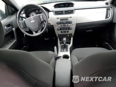 Zdjęcie 8 z 14 samochodu: 2009 FORD FOCUS SES VIN:1FAHP36N79W106481 - miniatura