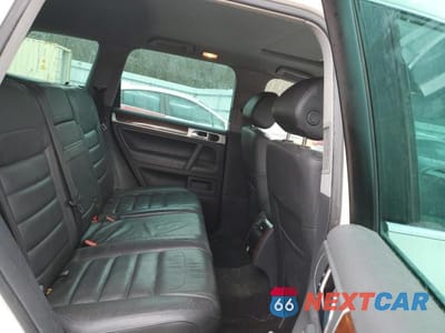 Zdjęcie 11 z 13 samochodu: 2009 VOLKSWAGEN TOUAREG 2 V6 TDI VIN:WVGFM77LX9D036061 - miniatura