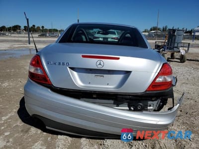 Zdjęcie 6 z 13 samochodu: 2005 MERCEDES-BENZ SLK 350 VIN:WDBWK56F15F041852 - miniatura