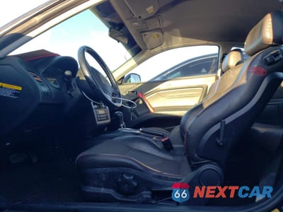 Zdjęcie 7 z 12 samochodu: 2005 HYUNDAI TIBURON GT VIN:KMHHN65F95U181518 - miniatura