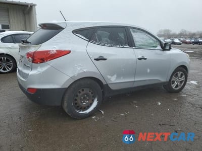 Trzecie zdjęcie samochodu z tyłu: 2012 HYUNDAI TUCSON GL VIN:KM8JT3AB2CU496229 - miniatura