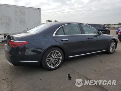 Trzecie zdjęcie samochodu z tyłu: 2021 MERCEDES-BENZ S 580 4MATIC VIN:W1K6G7GB9MA031792 - miniatura
