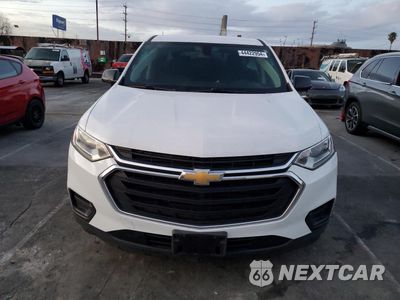 Piąte zdjęcie samochodu w środku: 2018 CHEVROLET TRAVERSE LS VIN:1GNERFKW4JJ210426 - miniatura