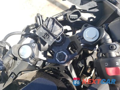 Zdjęcie 8 z 12 samochodu: 2019 KAWASAKI EX400 VIN:JKAEXKH16KDA33412 - miniatura