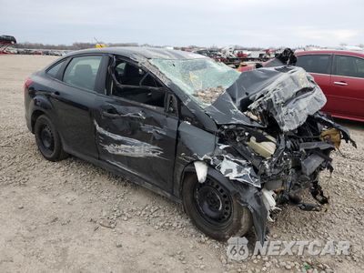Czwarte zdjęcie samochodu z boku: 2014 FORD FOCUS S VIN:1FADP3E27EL459322 - miniatura