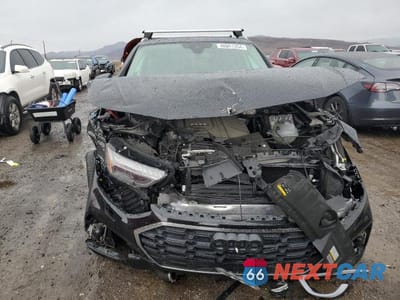 Piąte zdjęcie samochodu w środku: 2023 AUDI Q5 PRESTIGE 45 VIN:WA1FAAFY8P2063849 - miniatura