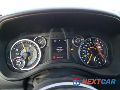 Zdjęcie 9 z 13 samochodu: 2022 RAM 1500 TRADESMAN VIN:1C6SRECM5NN194553 - miniatura