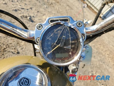 Zdjęcie 8 z 11 samochodu: 2007 HARLEY-DAVIDSON XL1200 C VIN:1HD1CT3157K402854 - miniatura