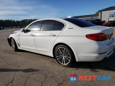 Drugie zdjęcie samochodu z przodu: 2018 BMW 530E VIN:WBAJA9C58JB252627 - miniatura