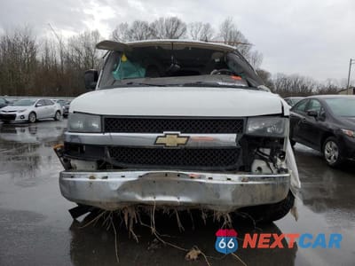Piąte zdjęcie samochodu w środku: 2019 CHEV EXPRESS G3500 LT VIN:1GAZGPFG1K1182992 - miniatura
