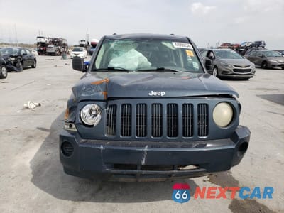 Piąte zdjęcie samochodu w środku: 2008 JEEP PATRIOT SPORT VIN:1J8FT28W38D504822 - miniatura