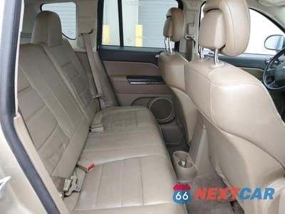 Zdjęcie 10 z 12 samochodu: 2010 JEEP COMPASS LIMITED VIN:1J4NF5FB4AD536545 - miniatura