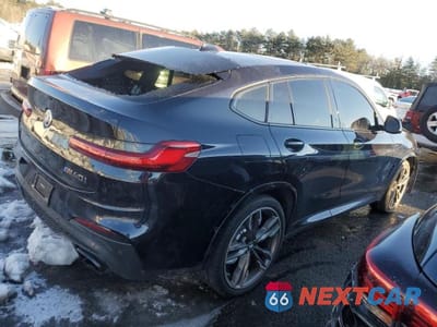 Trzecie zdjęcie samochodu z tyłu: 2021 BMW X4 XDRIVEM40I VIN:5UX2V5C02M9H82906 - miniatura